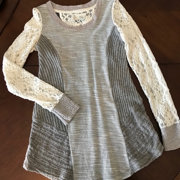 Anthropologie Tops - Anthro Saturday/Sunday Tunic